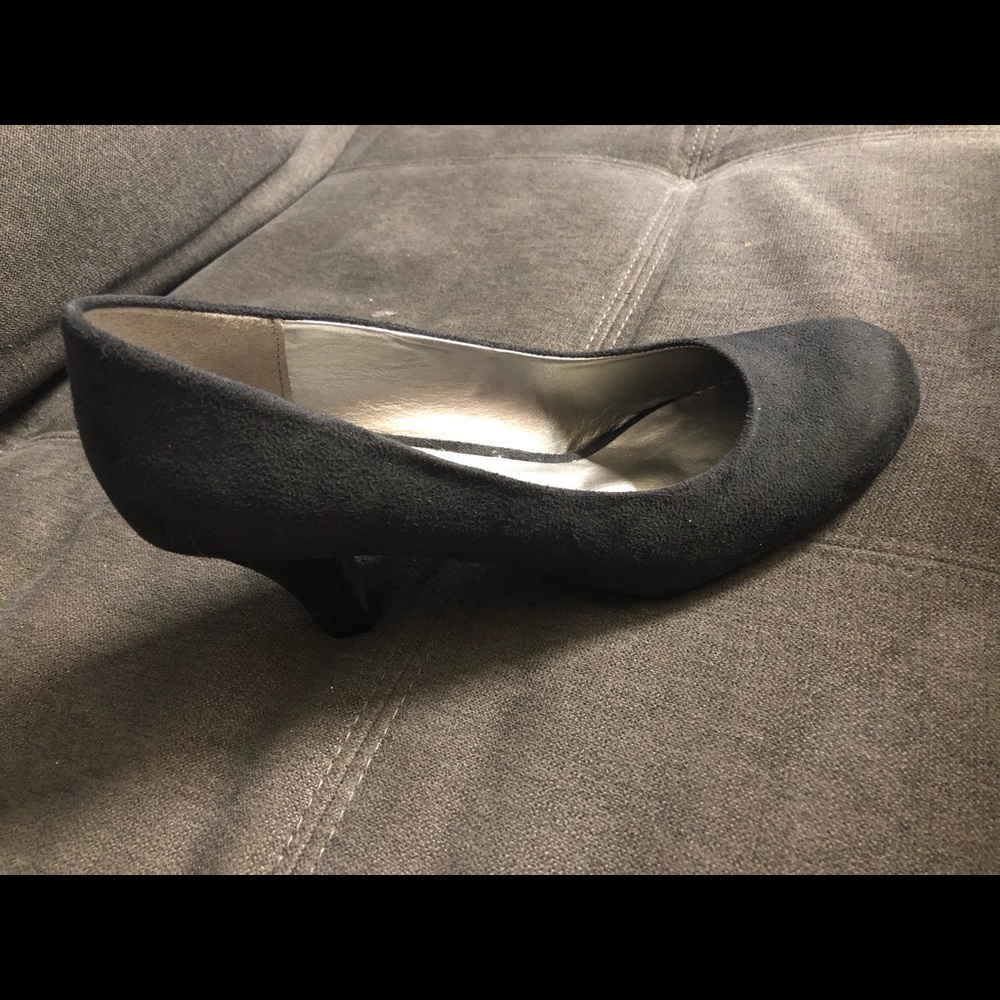 3.5 inch black heels